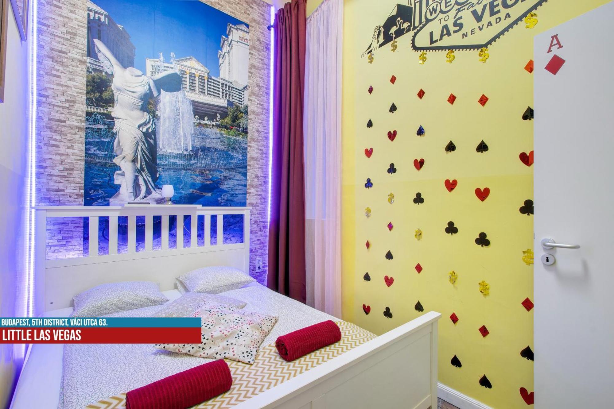 Little Americas Main Street Apartments بودابست المظهر الخارجي الصورة