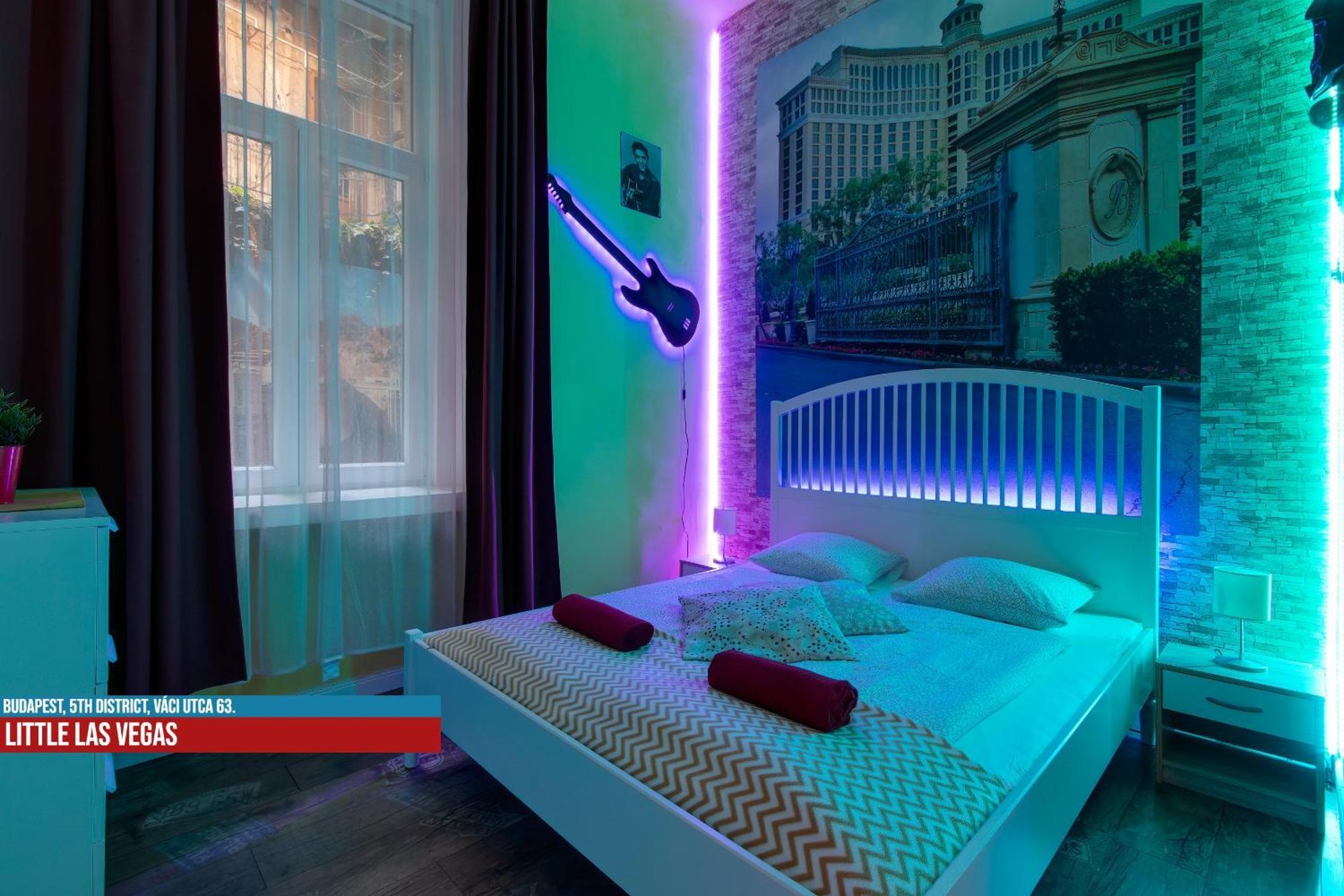 Little Americas Main Street Apartments بودابست المظهر الخارجي الصورة